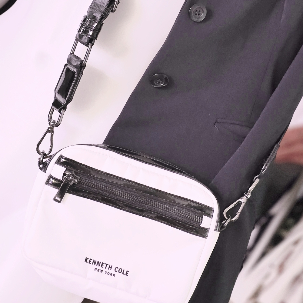Kenneth Cole Riley Womens Mini Crossbody Bag - Picture 4 of 15